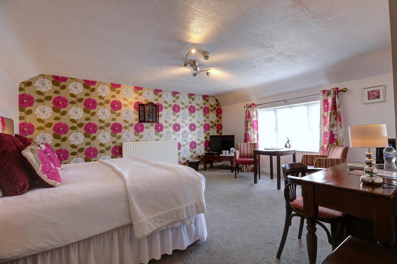 Manor Court Hotel Carnaby Dış mekan fotoğraf