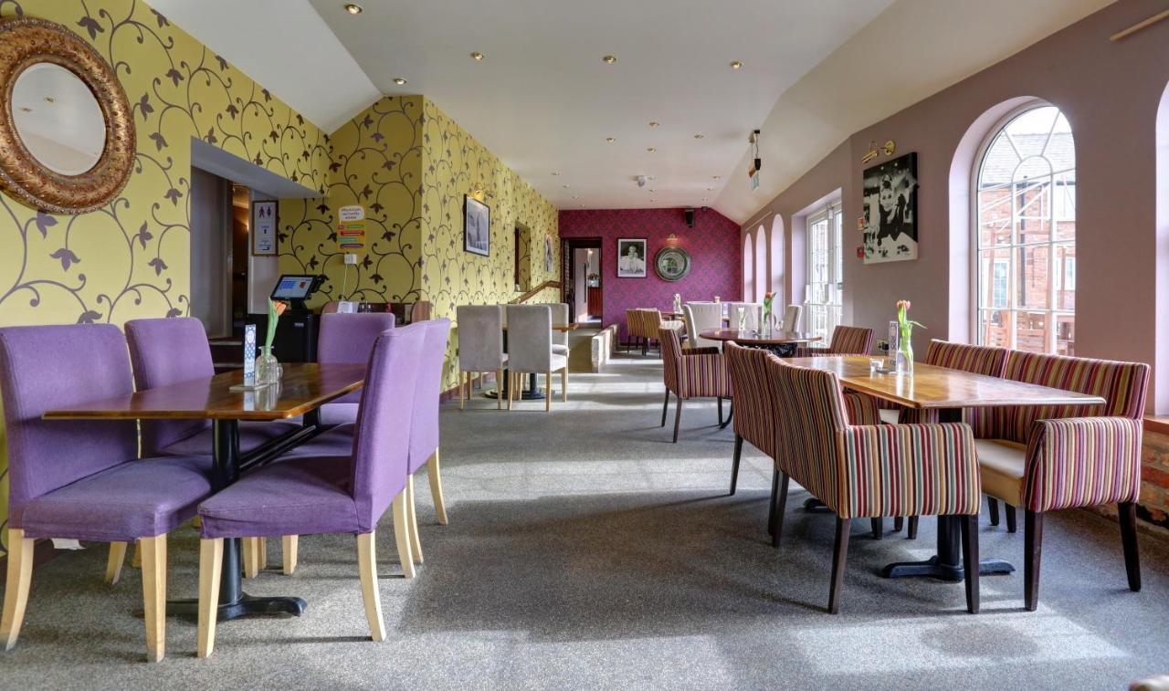 Manor Court Hotel Carnaby Dış mekan fotoğraf
