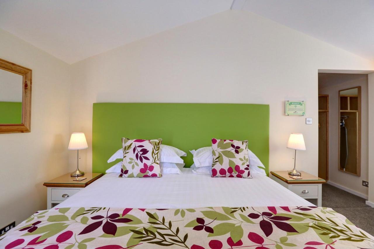 Manor Court Hotel Carnaby Dış mekan fotoğraf